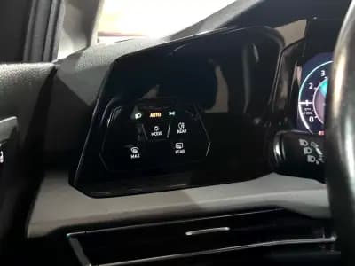 Sell Volkswagen Golf 2022 - 21900 EUR, 66125 km - AUTO.MOTO.pt