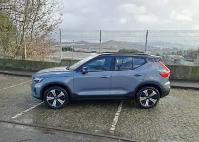 Sell Volvo XC 40 2023 - 28500 EUR, 96000 km - AUTO.MOTO.pt