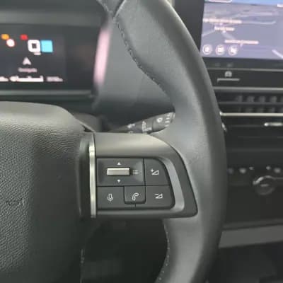 Vendo Citroën C4 2024 - 18950 EUR, 18475 km - AUTO.MOTO.pt