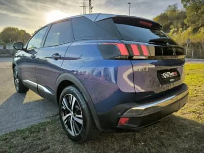 Vendo Peugeot 3008 2018 - 15992 EUR, 65181 km - AUTO.MOTO.pt