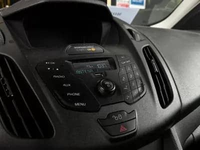 Vendo Ford Tourneo Connect 2015 - 12990 EUR, 204400 km - AUTO.MOTO.pt