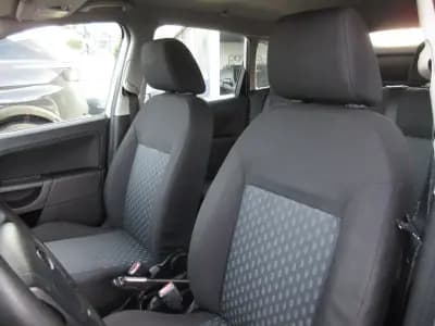 Vendo Ford Fiesta 2005 - 4990 EUR, 204000 km - AUTO.MOTO.pt