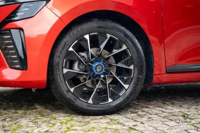 Vendo Renault Clio 2025 - 17900 EUR, 6300 km - AUTO.MOTO.pt