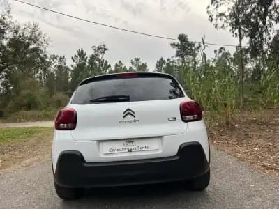 Vendo Citroën C3 2021 - 11990 EUR, 120370 km - AUTO.MOTO.pt