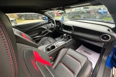 Sell Chevrolet Camaro 2018 - 49999 EUR, 55000 km - AUTO.MOTO.pt