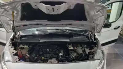 Vendo Ford Transit Connect 2021 - 16000 EUR, 122900 km - AUTO.MOTO.pt