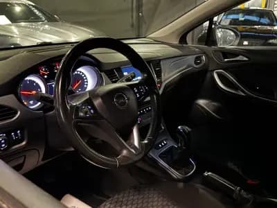 Sell Opel Astra Sports Tourer 2021 - 13990 EUR, 135500 km - AUTO.MOTO.pt