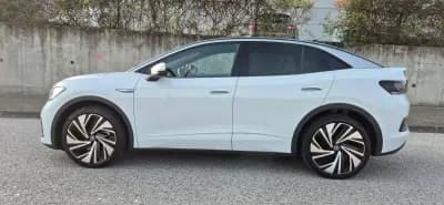 Vendo Volkswagen ID.5 2023 - 35750 EUR, 57000 km - AUTO.MOTO.pt