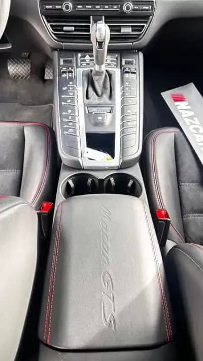 Sell Porsche Macan 2021 - 89500 EUR, 94000 km - AUTO.MOTO.pt