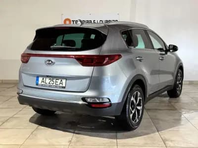 Sell Kia Sportage 2021 - 21900 EUR, 91000 km - AUTO.MOTO.pt