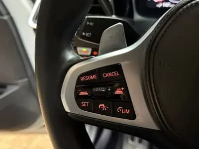 Vendo BMW 330e 2021 - 32490 EUR, 152987 km - AUTO.MOTO.pt