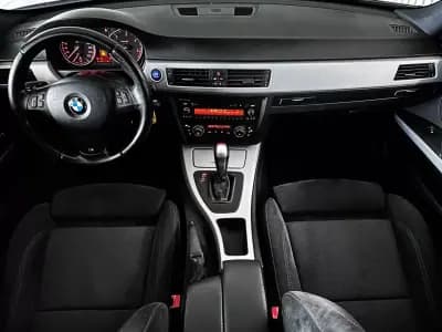 Vendo BMW 318 2011 - 15990 EUR, 230500 km - AUTO.MOTO.pt