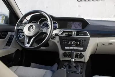 Vendo Mercedes-Benz C 220 2012 - 15990 EUR, 216000 km - AUTO.MOTO.pt