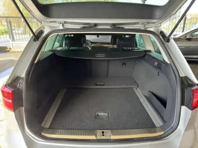 Vendo Volkswagen Passat Variant 2015 - 13950 EUR, 242286 km - AUTO.MOTO.pt