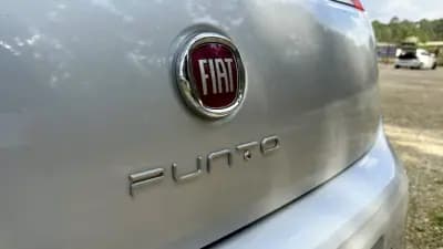 Vendo Fiat Punto 2015 - 9500 EUR, 170000 km - AUTO.MOTO.pt