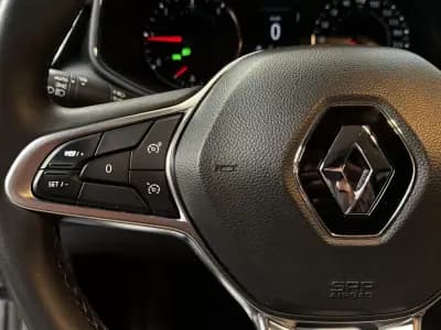 Vendo Renault Clio 2022 - 14990 EUR, 132900 km - AUTO.MOTO.pt