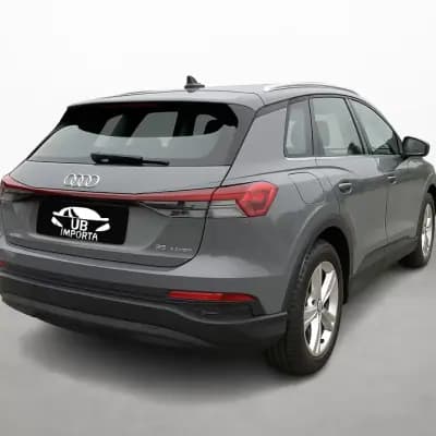 Vendo Audi Q4 e-tron 2021 - 24500 EUR, 42000 km - AUTO.MOTO.pt