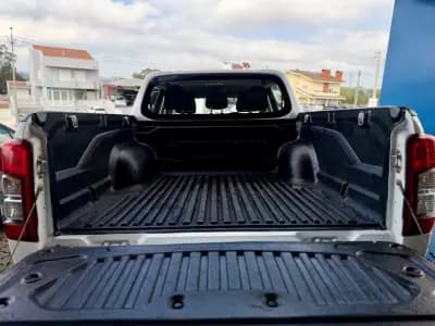 Vendo Mitsubishi L200 2022 - 30450 EUR, 82000 km - AUTO.MOTO.pt