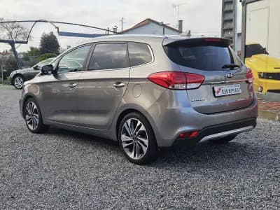 Sell Kia Carens 2018 - 17500 EUR, 138200 km - AUTO.MOTO.pt