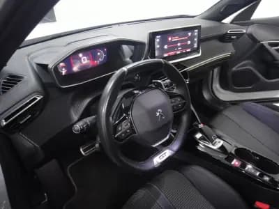 Sell Peugeot 2008 2020 - 18750 EUR, 59000 km - AUTO.MOTO.pt