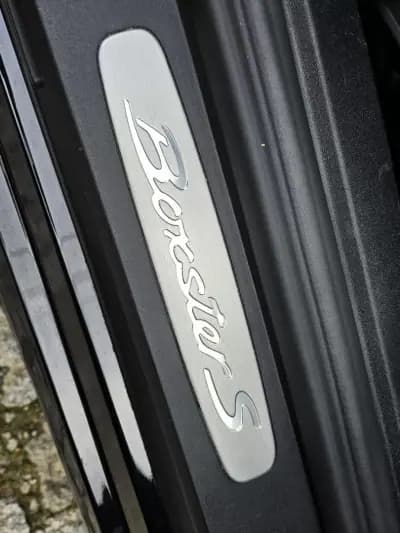 Vendo Porsche 718 Boxster 2016 - 64999 EUR, 26000 km - AUTO.MOTO.pt