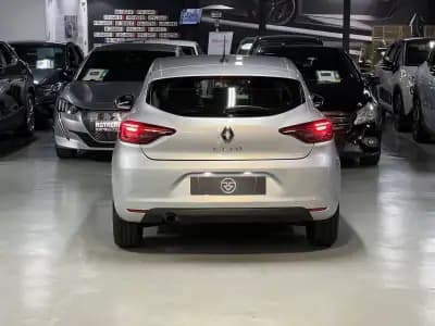 Vendo Renault Clio 2021 - 12990 EUR, 80000 km - AUTO.MOTO.pt
