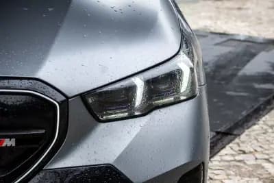 Vendo BMW i5 2023 - 79900 EUR, 17145 km - AUTO.MOTO.pt