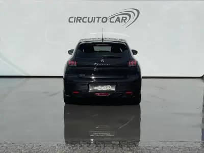 Sell Peugeot 208 2022 - 14500 EUR, 61593 km - AUTO.MOTO.pt