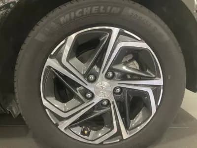 Sell Hyundai i30 SW 2023 - 20750 EUR, 41722 km - AUTO.MOTO.pt