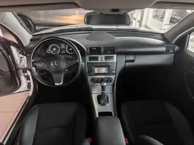 Vendo Mercedes-Benz CLC 180 2010 - 9500 EUR, 269000 km - AUTO.MOTO.pt
