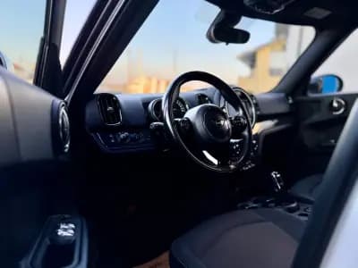 Sell MINI Countryman 2019 - 24450 EUR, 79000 km - AUTO.MOTO.pt