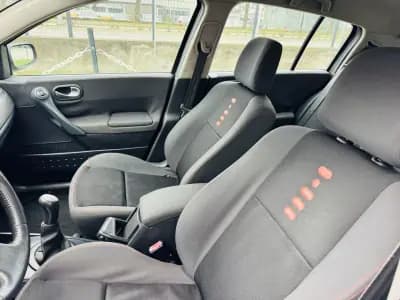 Sell Renault Mégane 2007 - 4750 EUR, 249000 km - AUTO.MOTO.pt