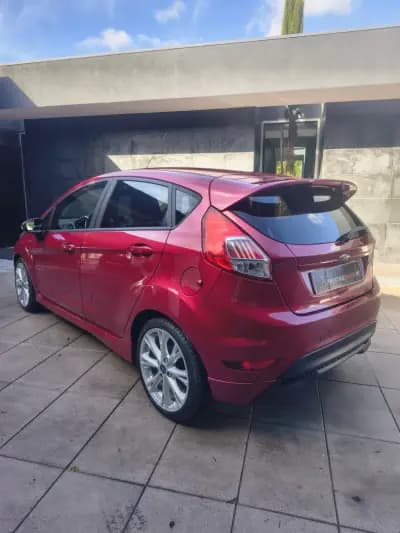 Sell Ford Fiesta 2017 - 10750 EUR, 128000 km - AUTO.MOTO.pt