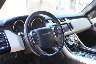 Sell Land Rover Range Rover Sport 2016 - 39500 EUR, 223000 km - AUTO.MOTO.pt