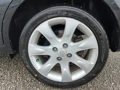 Sell Kia Rio 2009 - 3900 EUR, 344000 km - AUTO.MOTO.pt