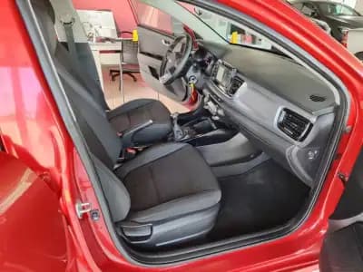 Sell Kia Rio 2019 - 12500 EUR, 66000 km - AUTO.MOTO.pt