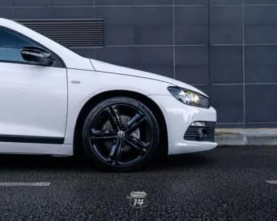 Vendo Volkswagen Scirocco 2013 - 16990 EUR, 153299 km - AUTO.MOTO.pt