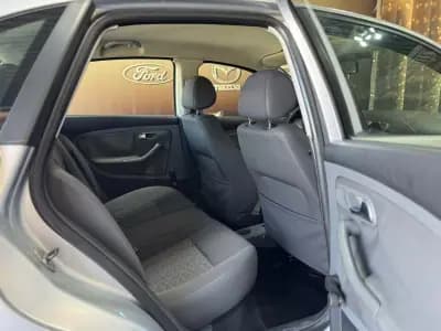 Vendo SEAT Ibiza 2006 - 4750 EUR, 172000 km - AUTO.MOTO.pt