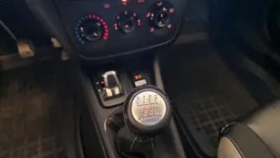 Sell Abarth Punto Evo 2012 - 16500 EUR, 118522 km - AUTO.MOTO.pt