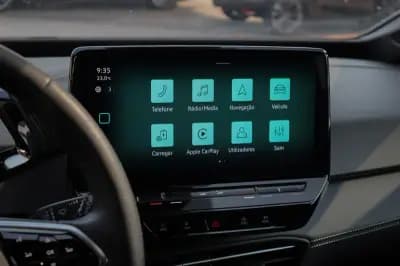 Vendo Volkswagen ID.3 2024 - 29990 EUR, 15120 km - AUTO.MOTO.pt