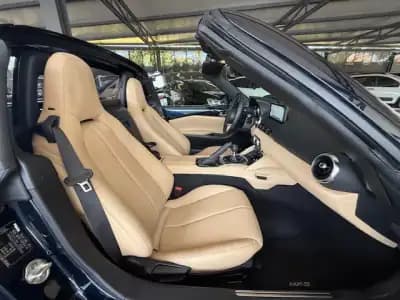 Vendo Mazda 2 2024 - 39900 EUR, 3960 km - AUTO.MOTO.pt