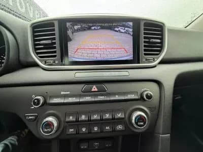 Sell Kia Sportage 2021 - 24900 EUR, 61000 km - AUTO.MOTO.pt