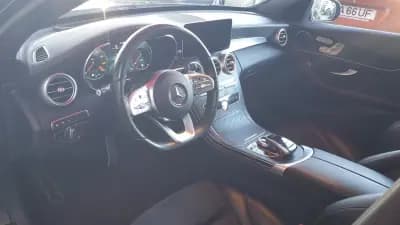 Vendo Mercedes-Benz C 300 2020 - 24999 EUR, 175000 km - AUTO.MOTO.pt