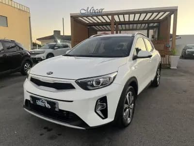Vendo Kia Stonic 2021 - 13750 EUR, 113000 km - AUTO.MOTO.pt