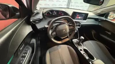 Vendo Peugeot 208 2023 - 14900 EUR, 13500 km - AUTO.MOTO.pt