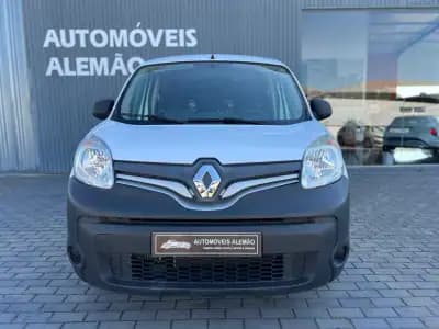 Vendo Renault Kangoo 2018 - 14500 EUR, 101052 km - AUTO.MOTO.pt