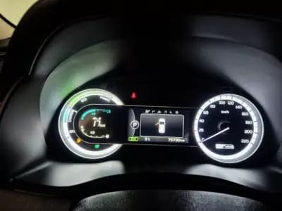 Sell Kia Niro 2017 - 15750 EUR, 75577 km - AUTO.MOTO.pt