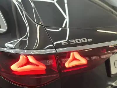 Vendo Mercedes-Benz E 300 2024 - 61500 EUR, 63000 km - AUTO.MOTO.pt