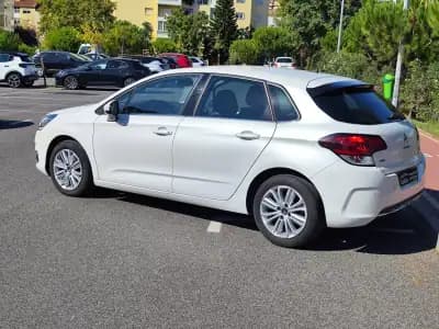 Sell Citroën C4 2015 - 9980 EUR, 157000 km - AUTO.MOTO.pt