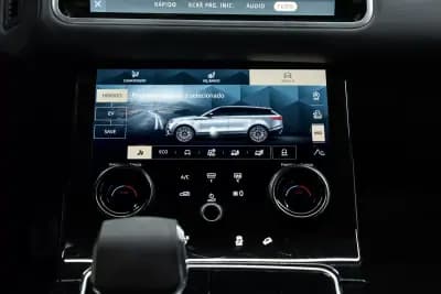 Vendo Land Rover Range Rover Velar 2025 - 55950 EUR, 51000 km - AUTO.MOTO.pt